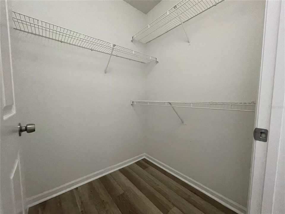 В аренду: $1,800 (2 спален, 2 ванн, 1013 Квадратных фут)