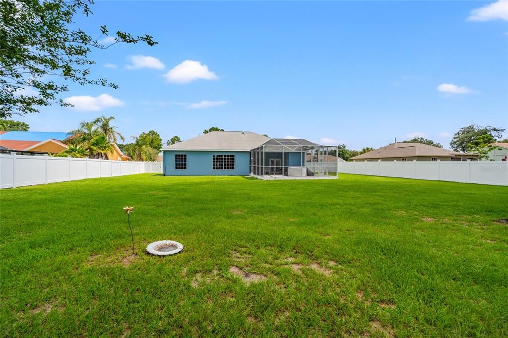 For Sale: $425,000 (3 beds, 2 baths, 1986 Square Feet)