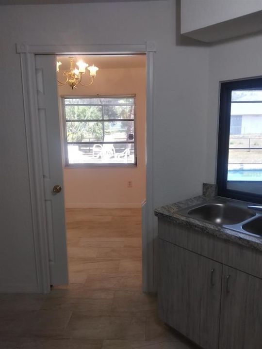 For Rent: $2,500 (2 beds, 2 baths, 1415 Square Feet)