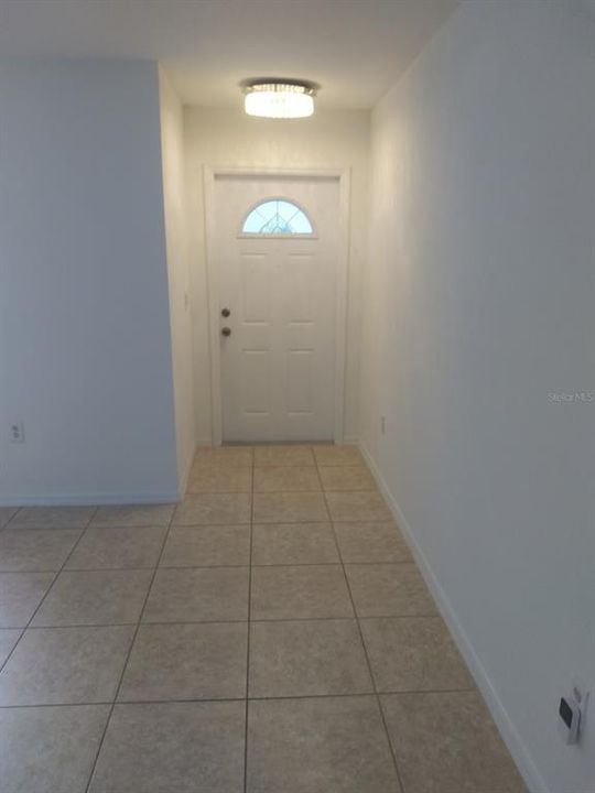 For Rent: $2,500 (2 beds, 2 baths, 1415 Square Feet)