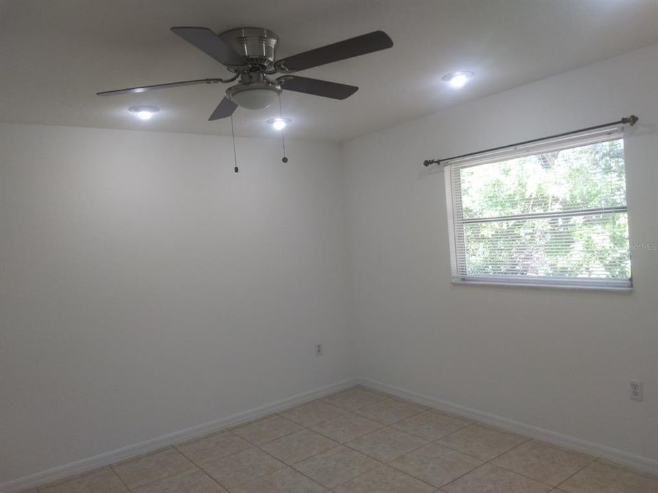 For Rent: $2,500 (2 beds, 2 baths, 1415 Square Feet)