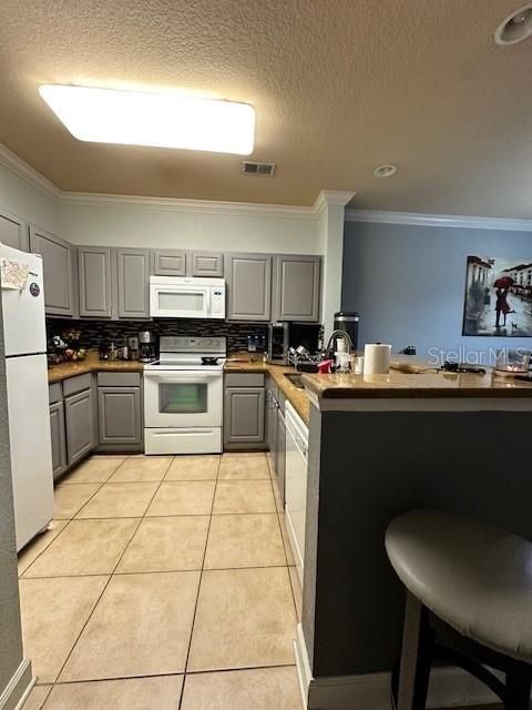 For Sale: $187,000 (2 beds, 2 baths, 1134 Square Feet)