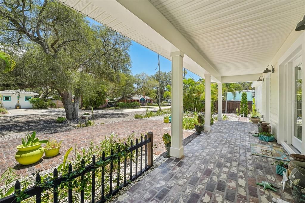 Front porch entrance