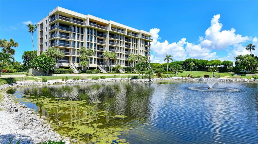 For Sale: $1,595,000 (2 beds, 2 baths, 1503 Square Feet)