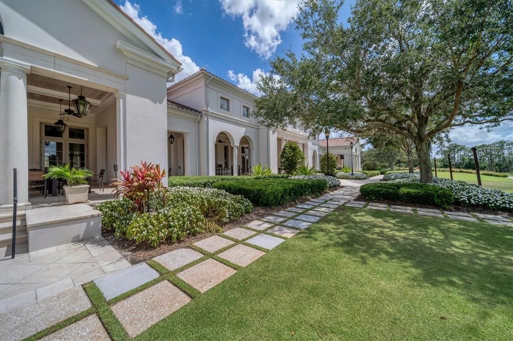 For Sale: $3,750,000 (5 beds, 5 baths, 5161 Square Feet)