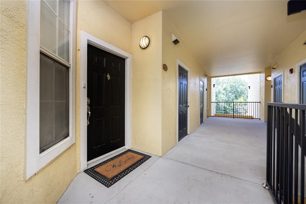 Active With Contract: $269,000 (3 beds, 3 baths, 1463 Square Feet)