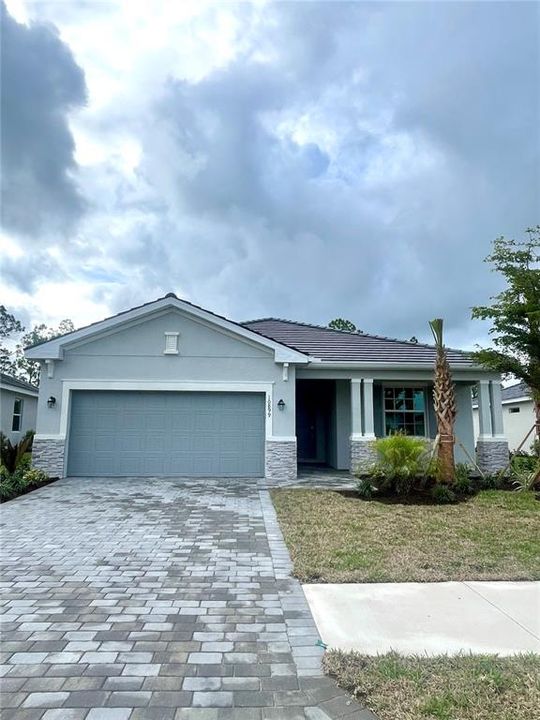Vendido Recientemente: $435,597 (3 camas, 3 baños, 1464 Pies cuadrados)