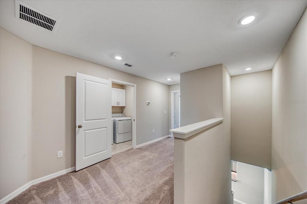 For Sale: $319,900 (2 beds, 2 baths, 1541 Square Feet)