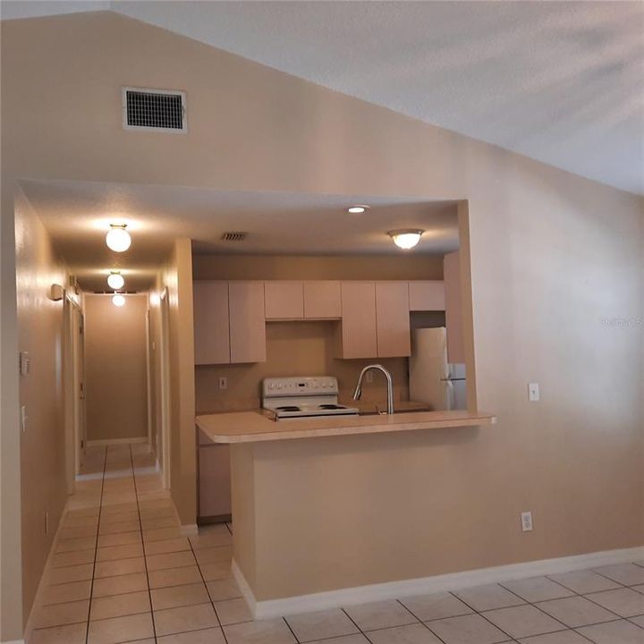 For Rent: $2,295 (3 beds, 2 baths, 1248 Square Feet)