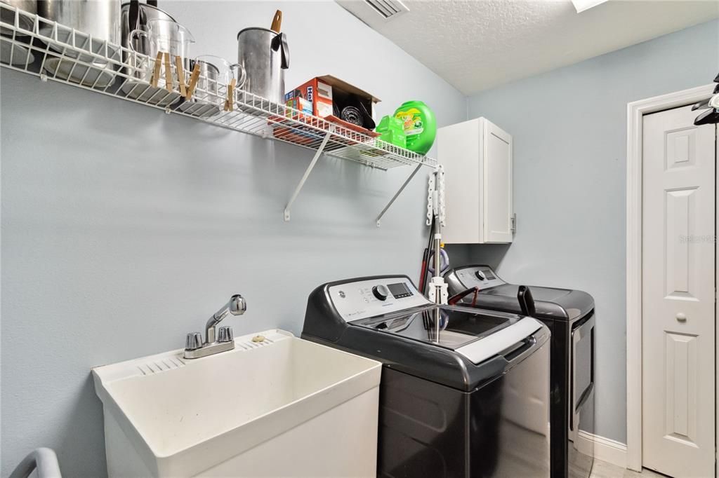 Active With Contract: $620,000 (4 beds, 2 baths, 2212 Square Feet)