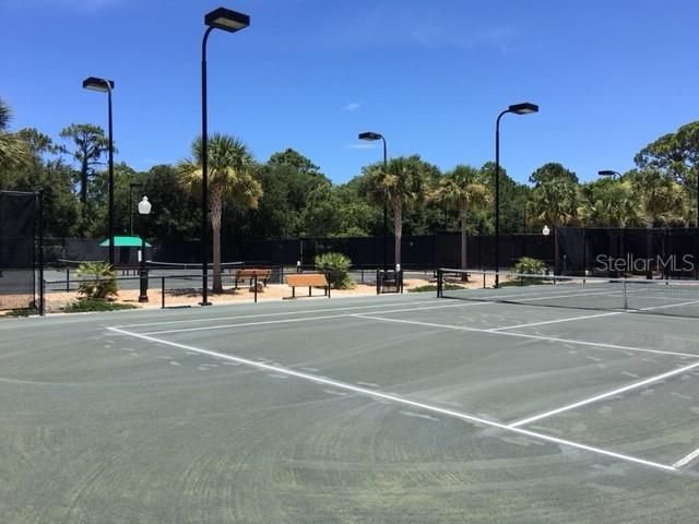 7 Tennis Courts