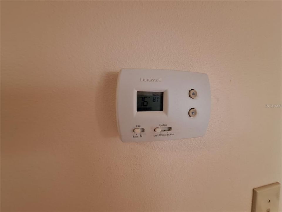 THERMOSTAT