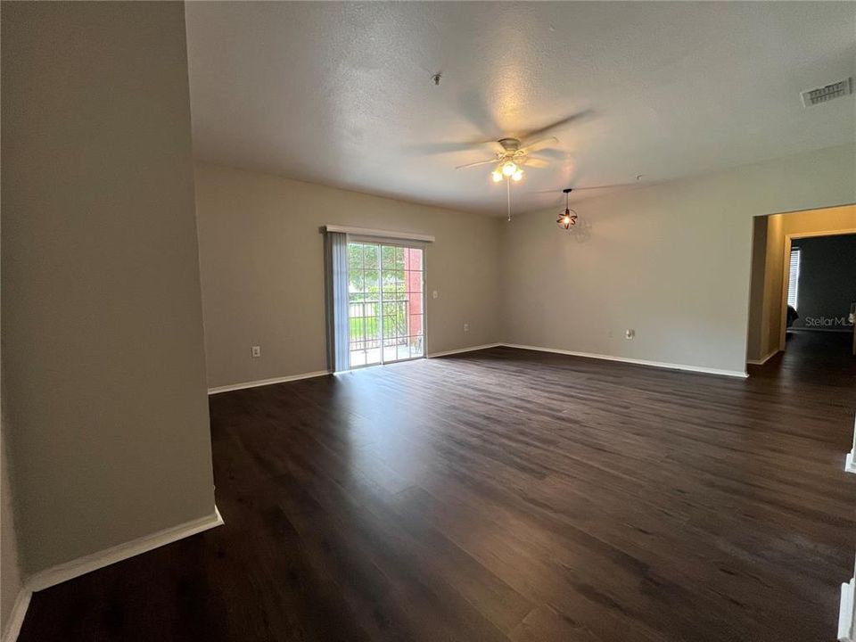 For Rent: $1,745 (2 beds, 2 baths, 1242 Square Feet)