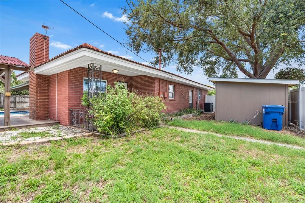 For Sale: $510,000 (3 beds, 2 baths, 1800 Square Feet)