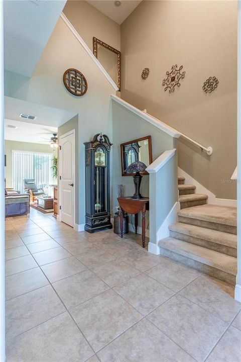 Stunning Foyer