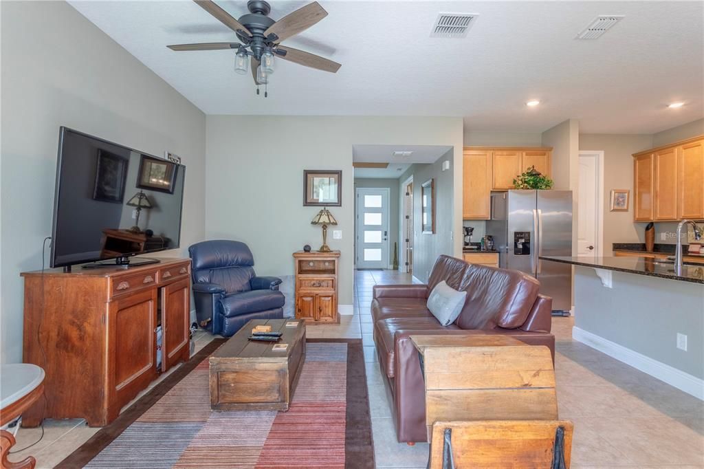 Kitchen with Breakfast Bar and Large walk-in Pantry