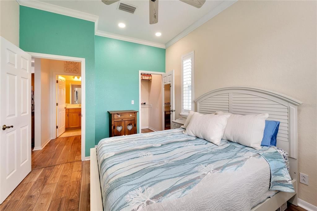 bedroom 2 has walk in closet and full bath just outside the doorway