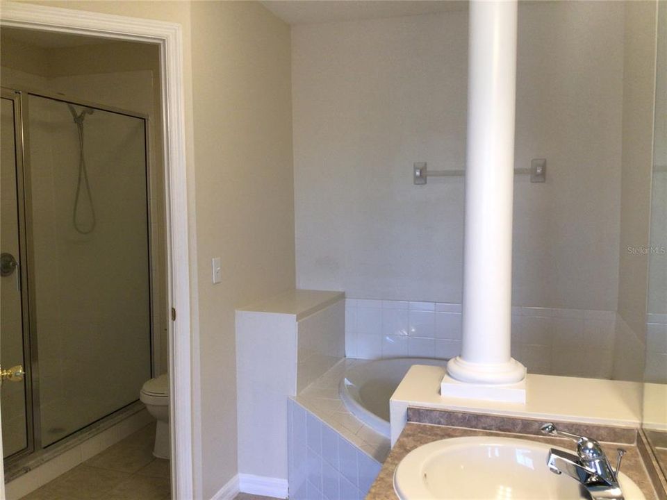 For Rent: $1,717 (2 beds, 2 baths, 1212 Square Feet)