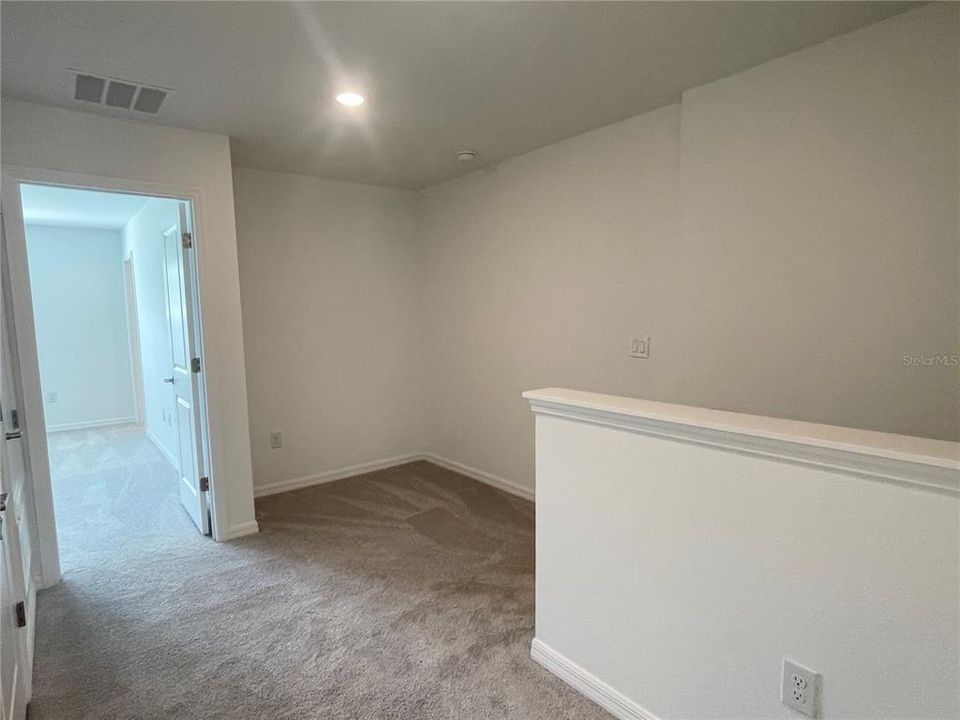 For Rent: $2,250 (3 beds, 2 baths, 1553 Square Feet)