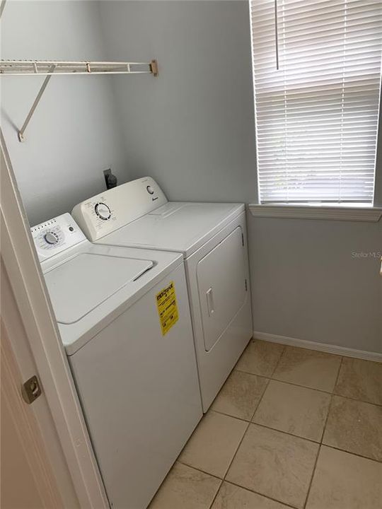 For Rent: $1,595 (1 beds, 1 baths, 948 Square Feet)