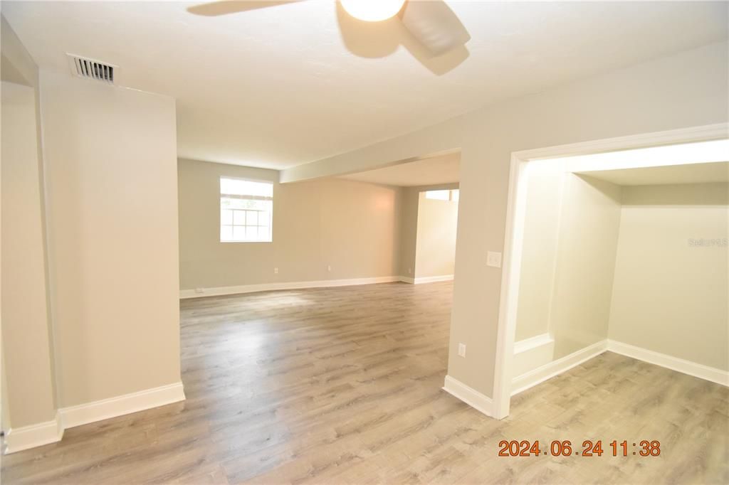 For Rent: $2,000 (2 beds, 2 baths, 1300 Square Feet)