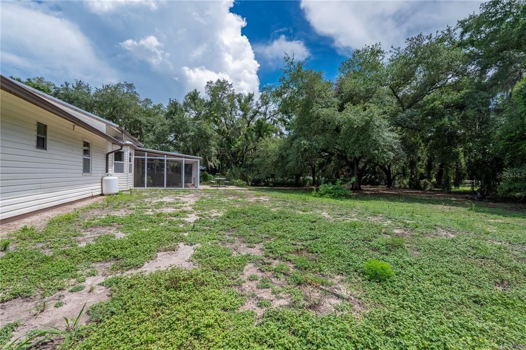 For Sale: $699,000 (3 beds, 3 baths, 2030 Square Feet)