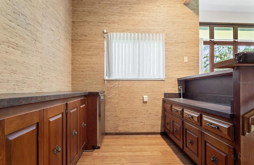 Wet bar off the family room!