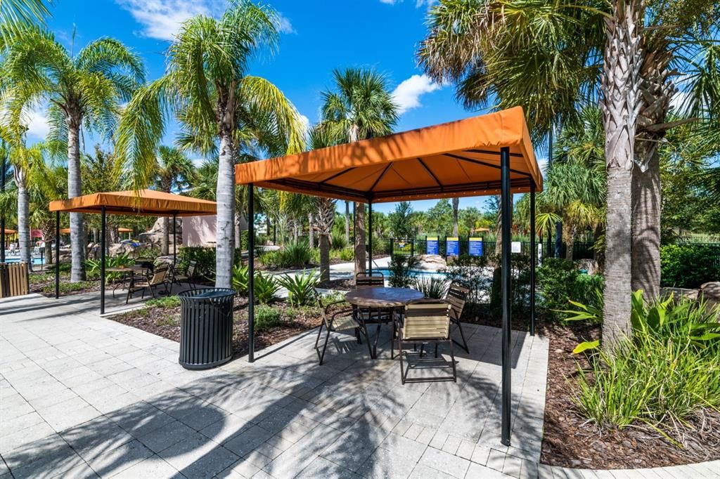 Active With Contract: $1,100,000 (14 beds, 11 baths, 6223 Square Feet)