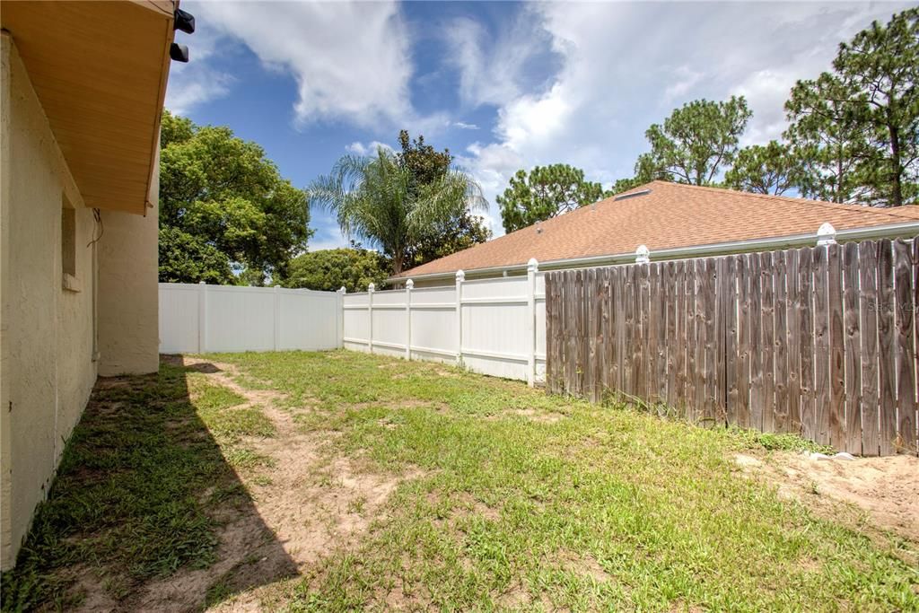 For Sale: $360,000 (3 beds, 2 baths, 1828 Square Feet)