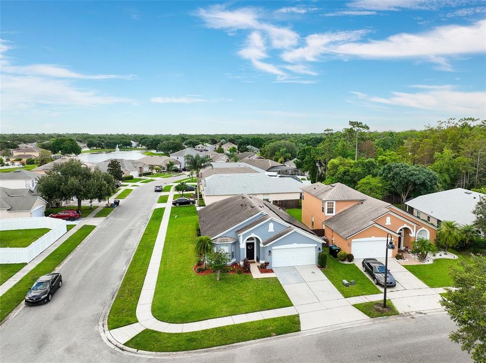 For Sale: $415,000 (3 beds, 2 baths, 1641 Square Feet)