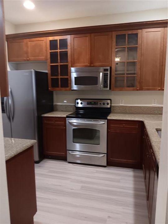 For Rent: $2,500 (3 beds, 2 baths, 1453 Square Feet)