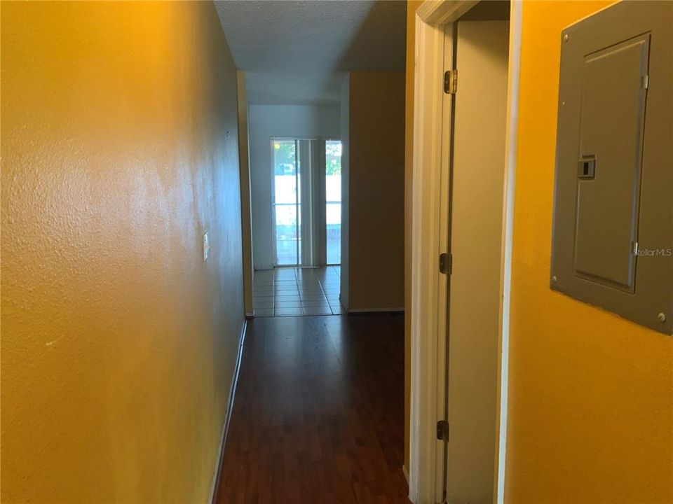 For Rent: $2,000 (2 beds, 2 baths, 1595 Square Feet)