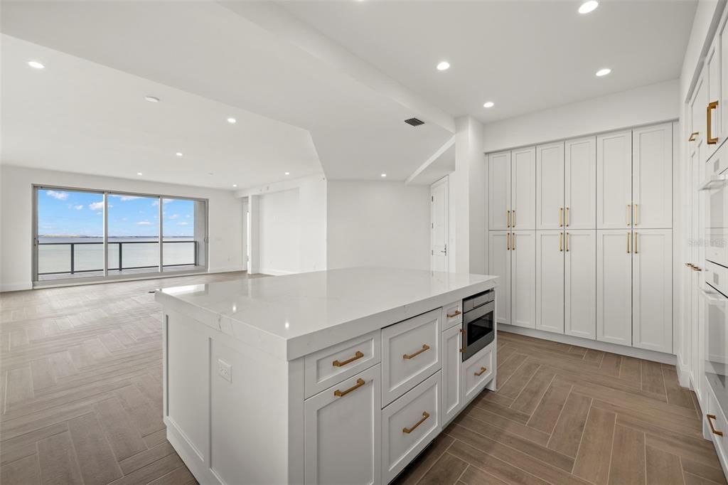For Sale: $2,650,000 (4 beds, 3 baths, 2896 Square Feet)