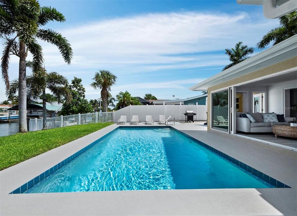 From the back of the house you can see what a peaceful and perfectly kept spot you have.