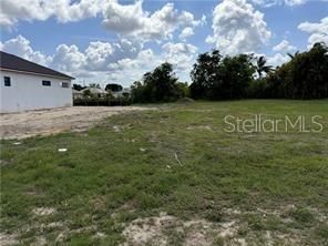 En Venta: $89,999 (0.23 acres)