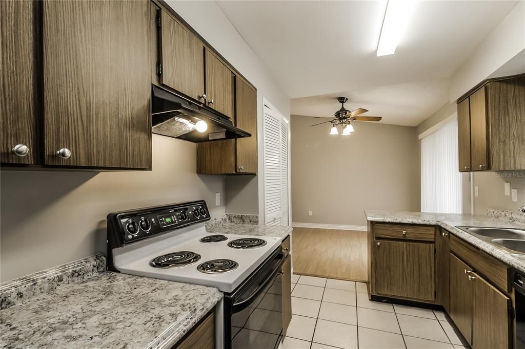 Recently Rented: $1,795 (3 beds, 2 baths, 1212 Square Feet)