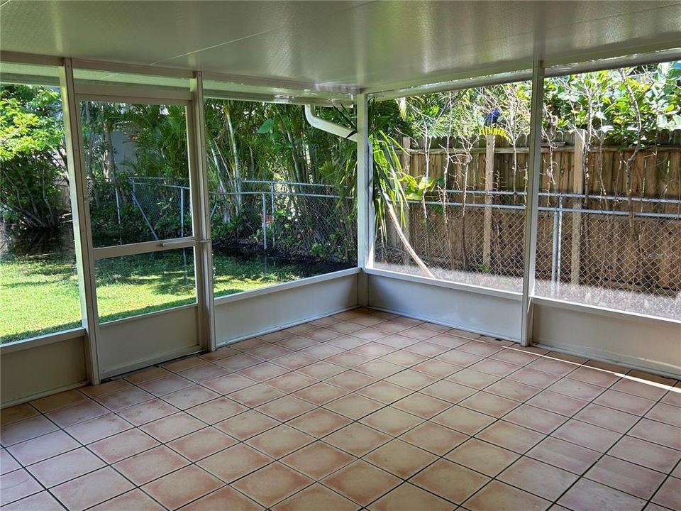 Screened-In Patio