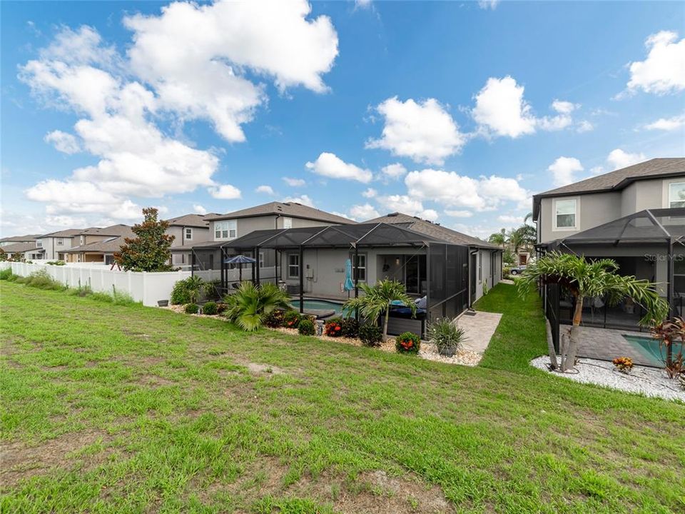 For Sale: $505,000 (3 beds, 2 baths, 2076 Square Feet)