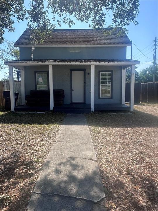 For Sale: $150,000 (2 beds, 2 baths, 1138 Square Feet)