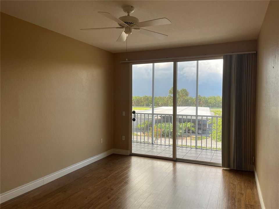 For Rent: $2,300 (2 beds, 2 baths, 1365 Square Feet)