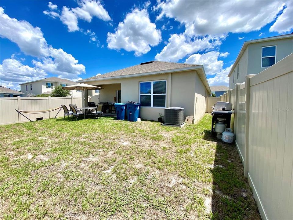 For Sale: $365,000 (3 beds, 2 baths, 1516 Square Feet)