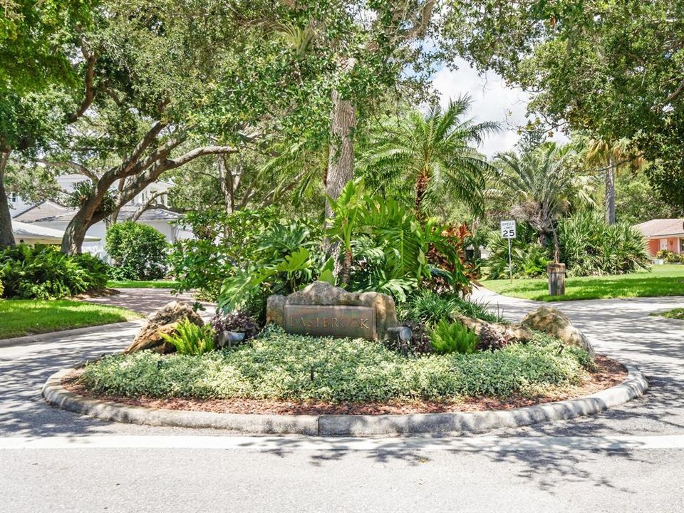 For Sale: $3,250,000 (3 beds, 4 baths, 3048 Square Feet)