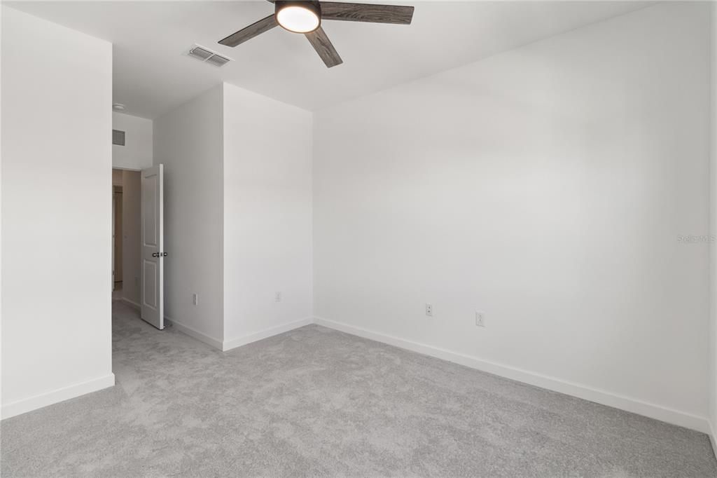 For Rent: $3,000 (3 beds, 2 baths, 1879 Square Feet)