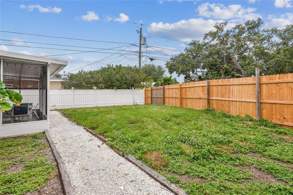 For Sale: $615,000 (3 beds, 3 baths, 1662 Square Feet)