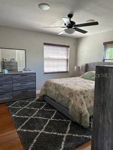 For Rent: $3,300 (3 beds, 2 baths, 1240 Square Feet)