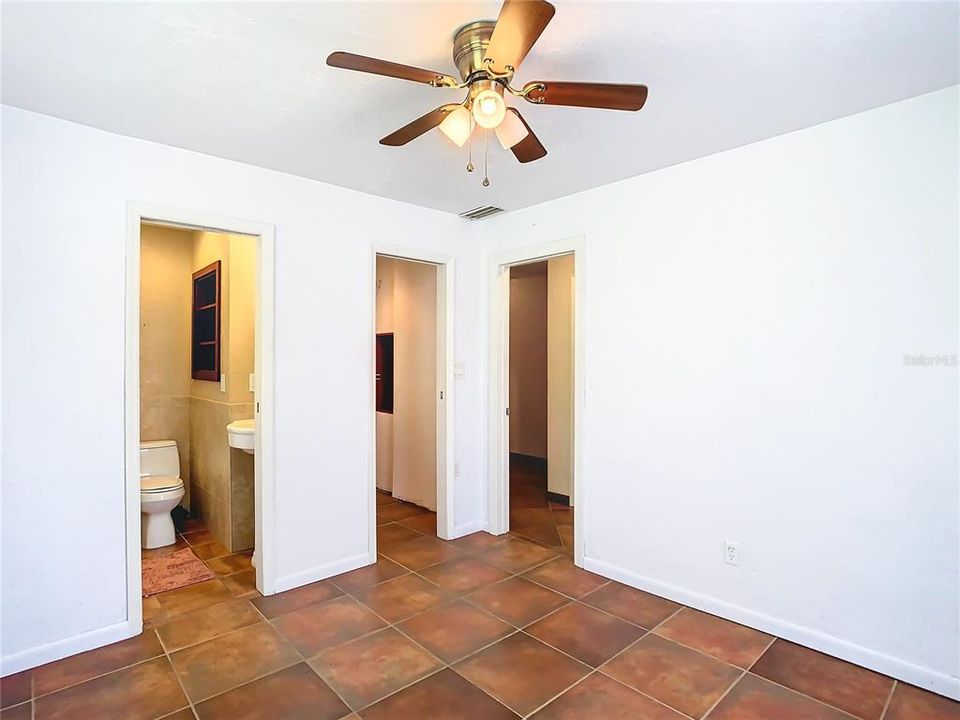 For Sale: $435,000 (3 beds, 2 baths, 1474 Square Feet)