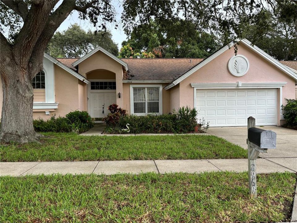 For Sale: $390,000 (4 beds, 2 baths, 1869 Square Feet)