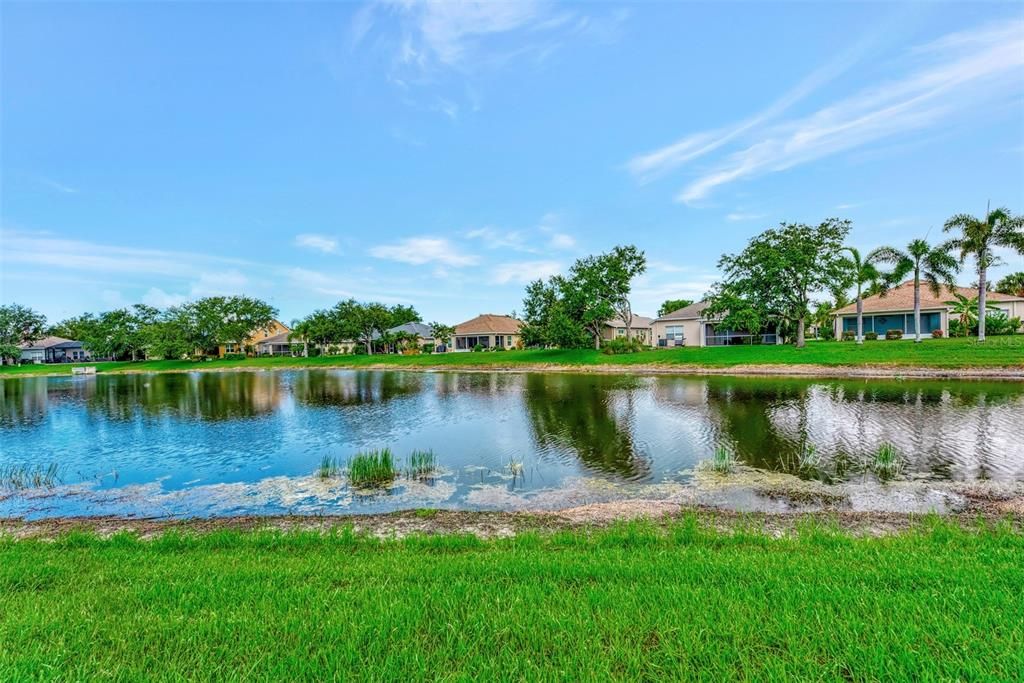 Active With Contract: $559,899 (3 beds, 3 baths, 2206 Square Feet)