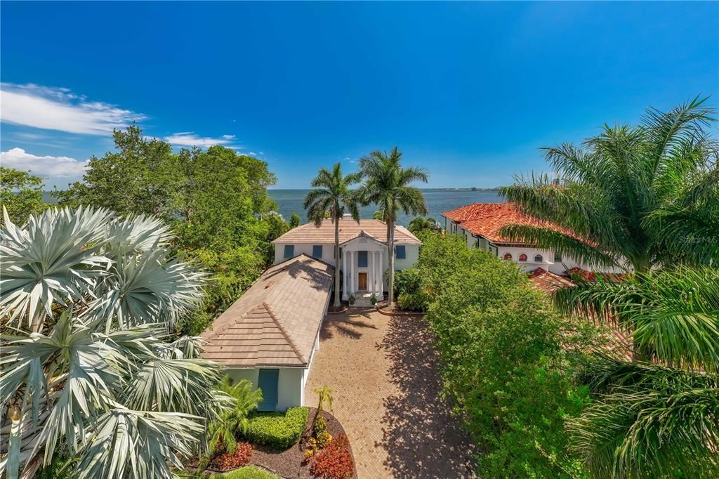 Recently Sold: $6,200,000 (4 beds, 4 baths, 3436 Square Feet)