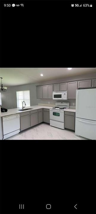 For Sale: $339,000 (3 beds, 2 baths, 1266 Square Feet)